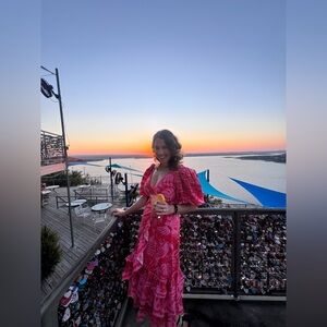 Meet your Posher, Victoria